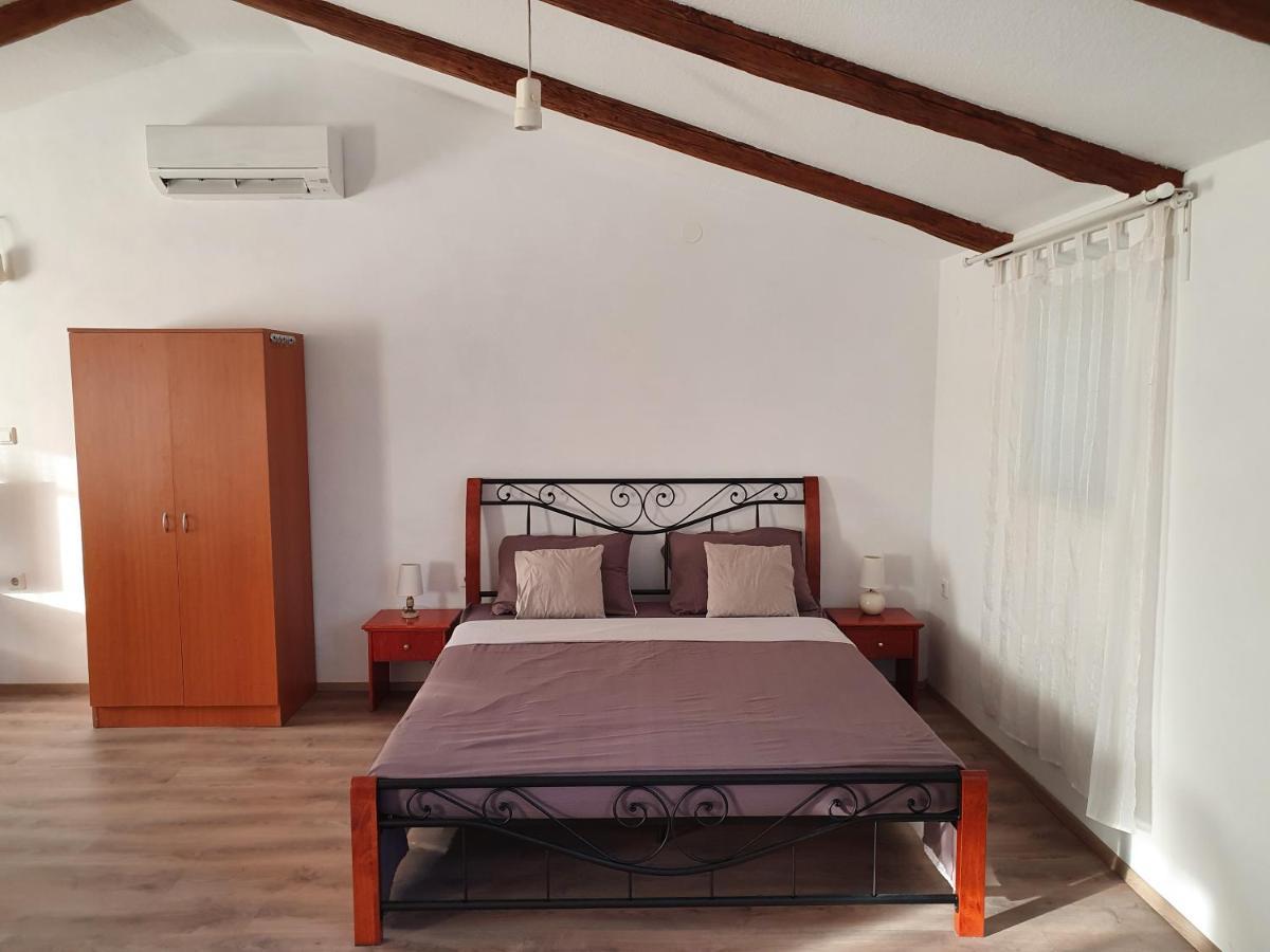 Private Kanegra Apartment